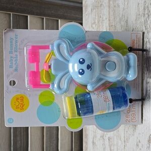 Bunny Bubble Blower - Sun Squad